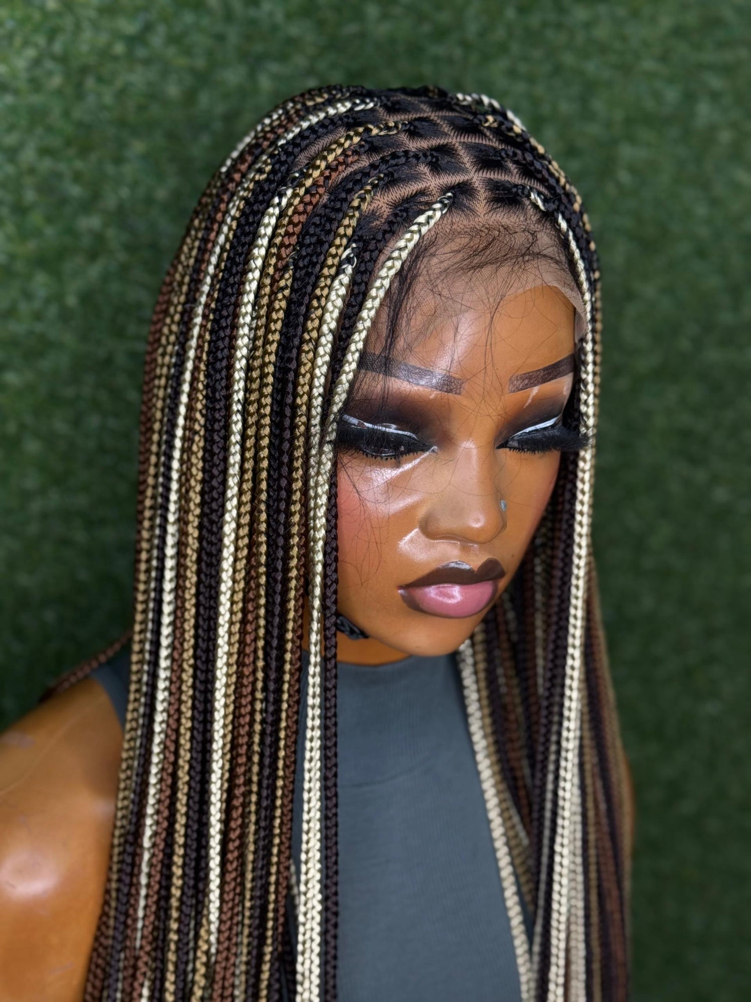 Wig Zee natural looking everyday wig